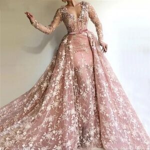 Elegant Black Floral Lace Prom Dress